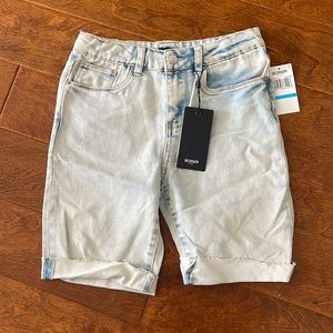 🔴 NWT Hudson High Rise Bermuda shorts adjustable waist